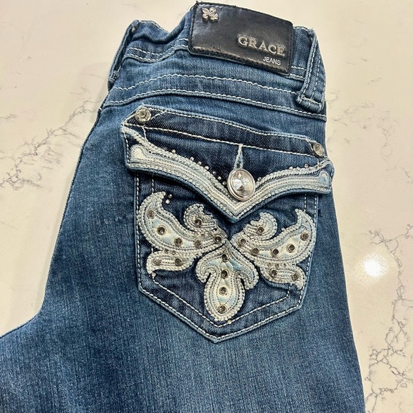 Grace in LA Bootcut Jeans, Size 5/26 - Picture 6 of 9